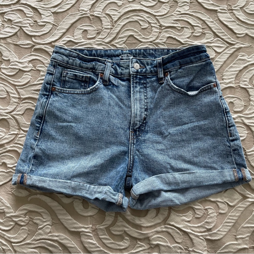 Old Navy High Rise OG Shorts